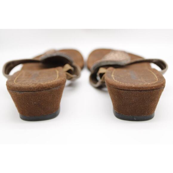 Montego Bay Club Wedge Thong Sandals Women 8 Embellish Brown Slip On - Picture 6 of 7